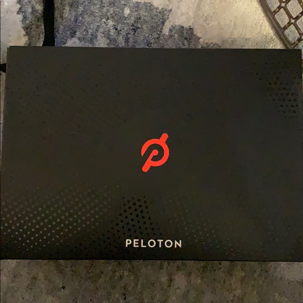 Peloton spin shoes